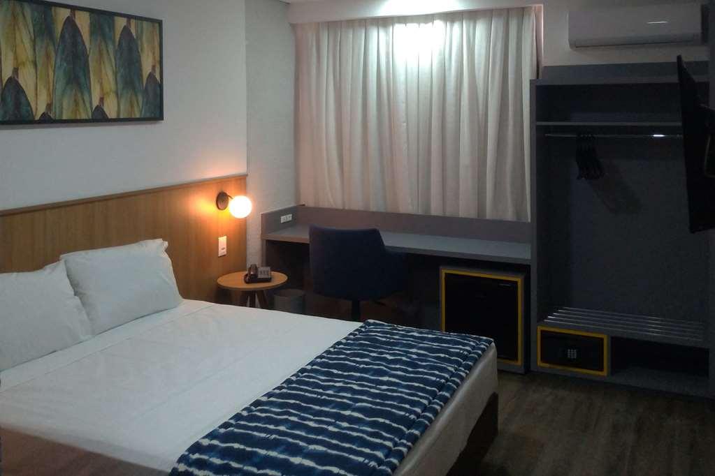 Days Inn By Wyndham Cascavel Cascavel  Phòng bức ảnh